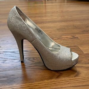 Chinese laundry silver sparkly platform heels
